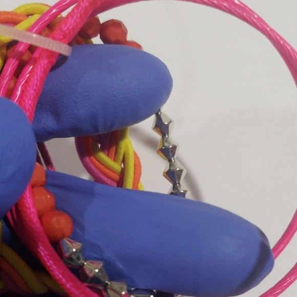 Set of 6 Colorful Mix Bangle & Stretch Bracelets with a Vibrant Peace Sign - Picture 5 of 7